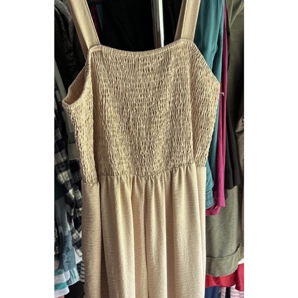 Elegant Beige Sleeveless Jumpsuit